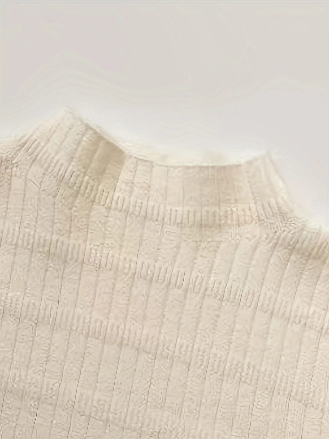 Chic Comfort, Elegant Fleece-Lined Mock Turtleneck Sweater for Women - Cozy & Warm Knit Pullover, Perfect for Fall/Winter