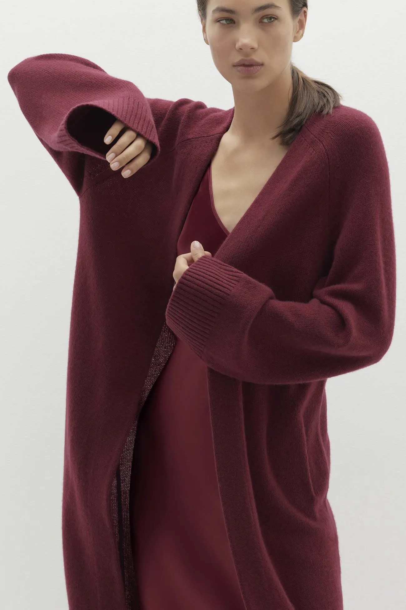 MAKENA LONGLINE CASHMERE CARDIGAN