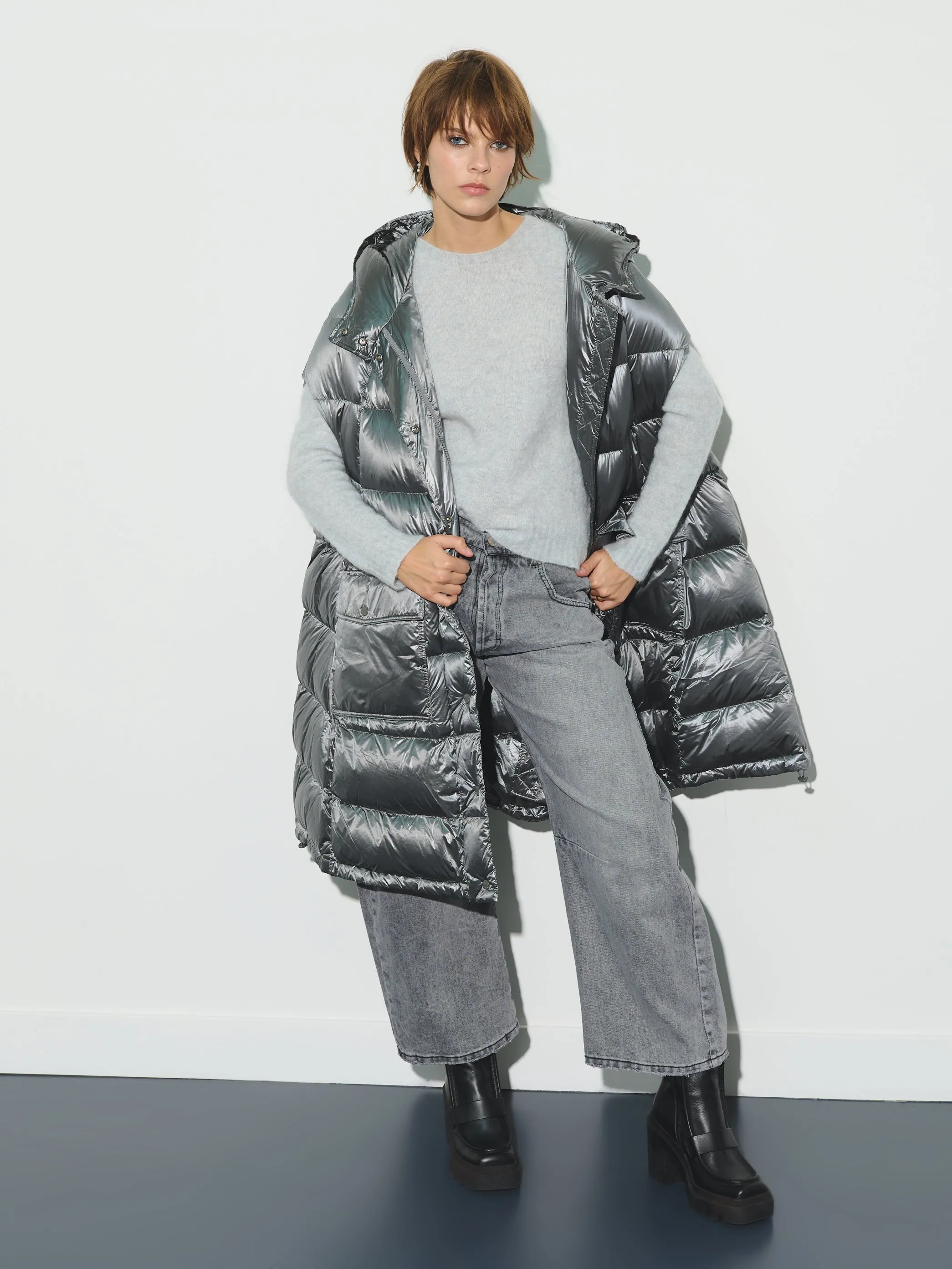 Metallic long puffer vest